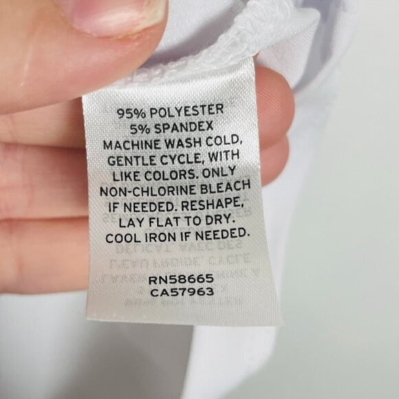 Nordstrom Halogen Sz: M White Mock Neck Sleeveless tank - Picture 8 of 9